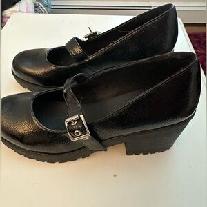 Dirty Laundry chunky healed Mary Janes